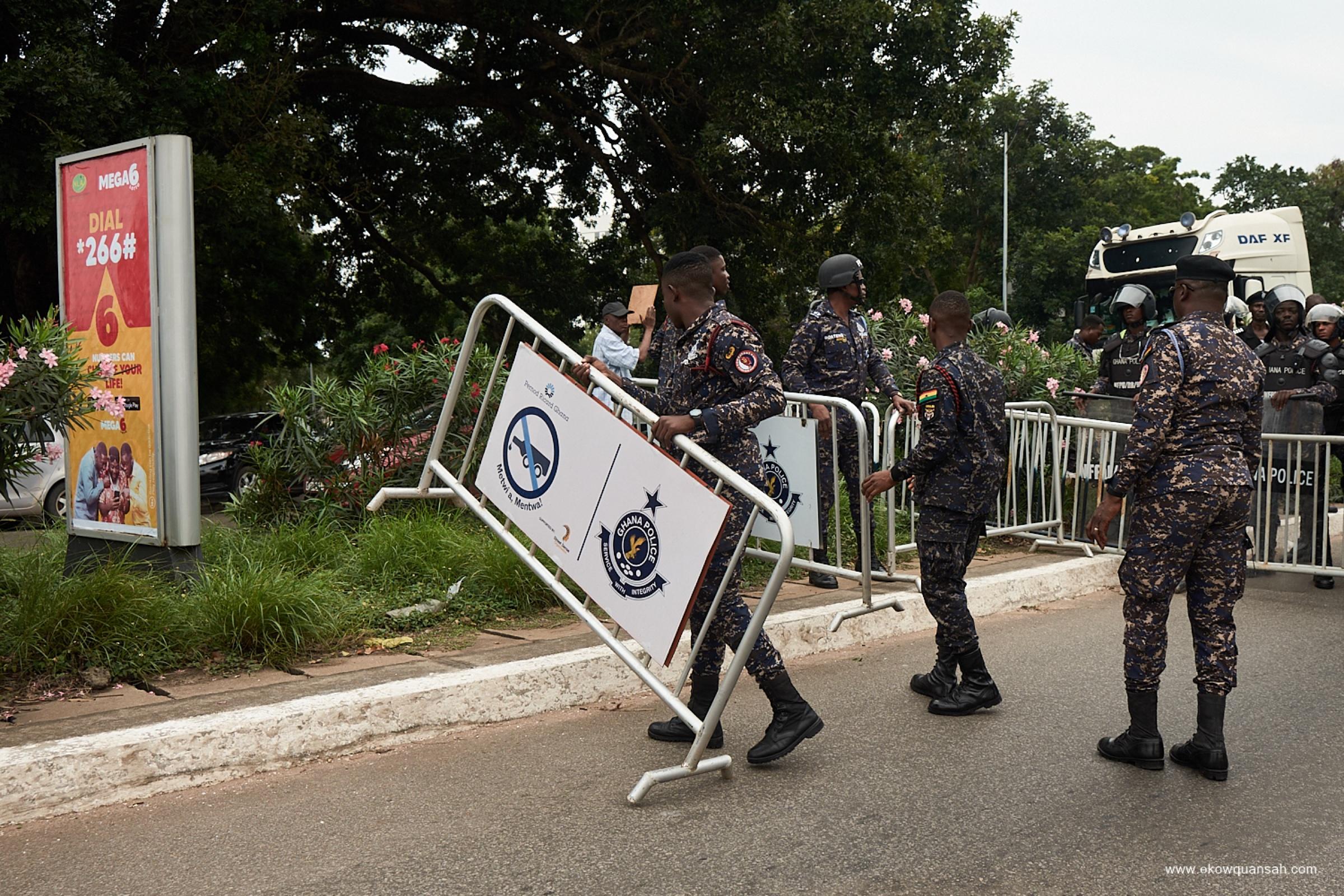 Occupy "Julorbi" House, photograph 7 by Ekow Quansah